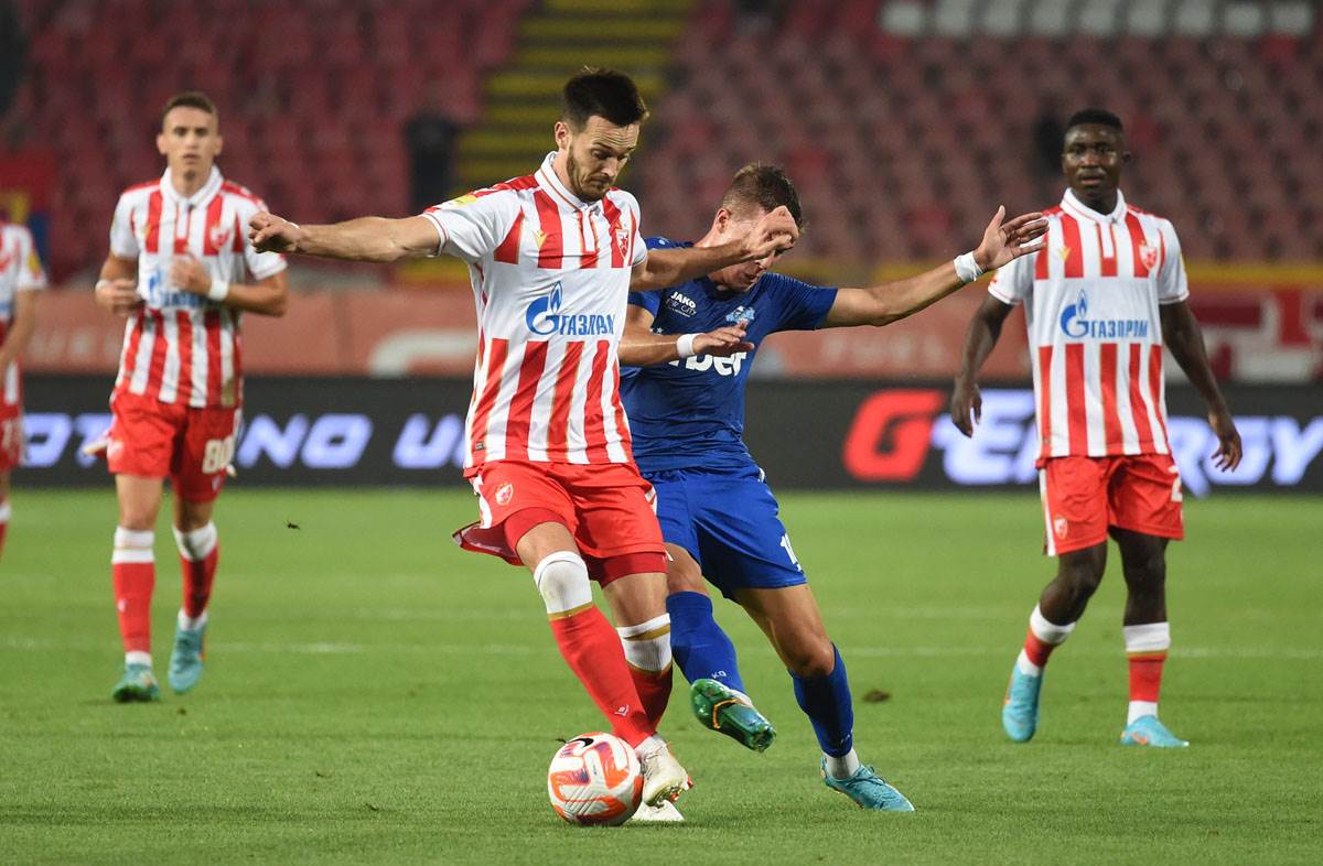 Crvena zvezda, Radnik (16).jpg