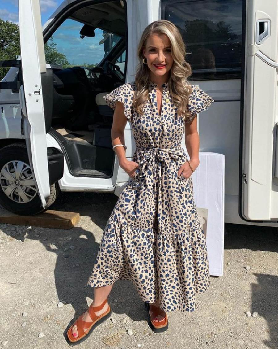 helen skelton (3).png