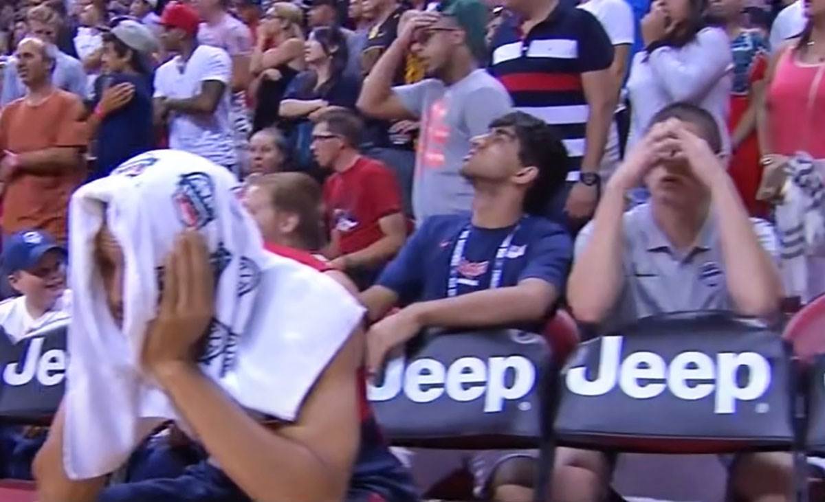 Pol Dzordz povreda noge (11).jpg