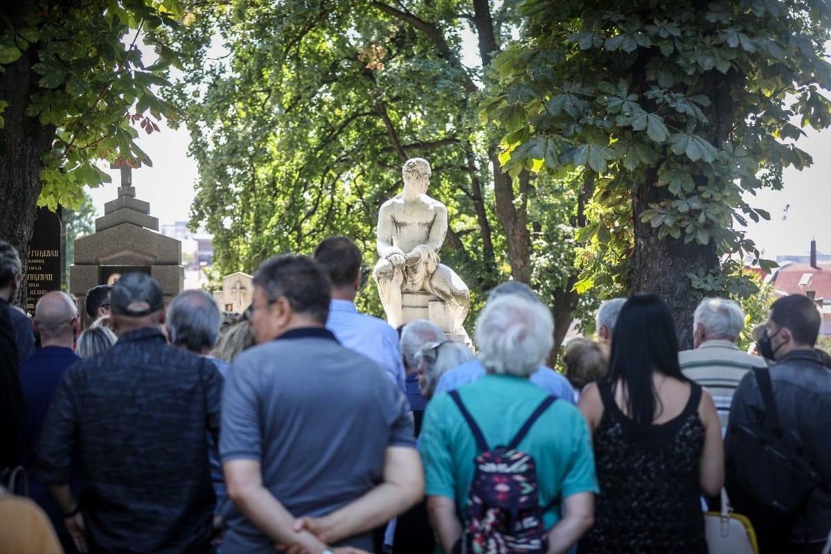 Branko Cvejic sahrana grob (2).jpeg