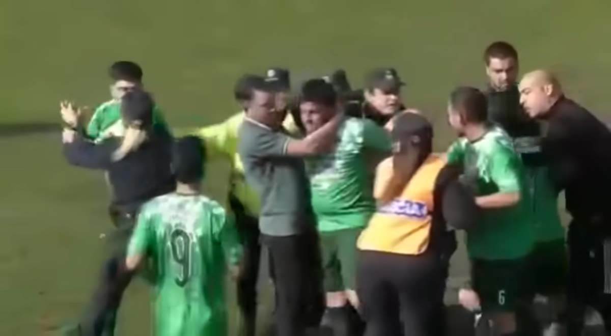 haos na terenu napad na sudiju  (9).jpg