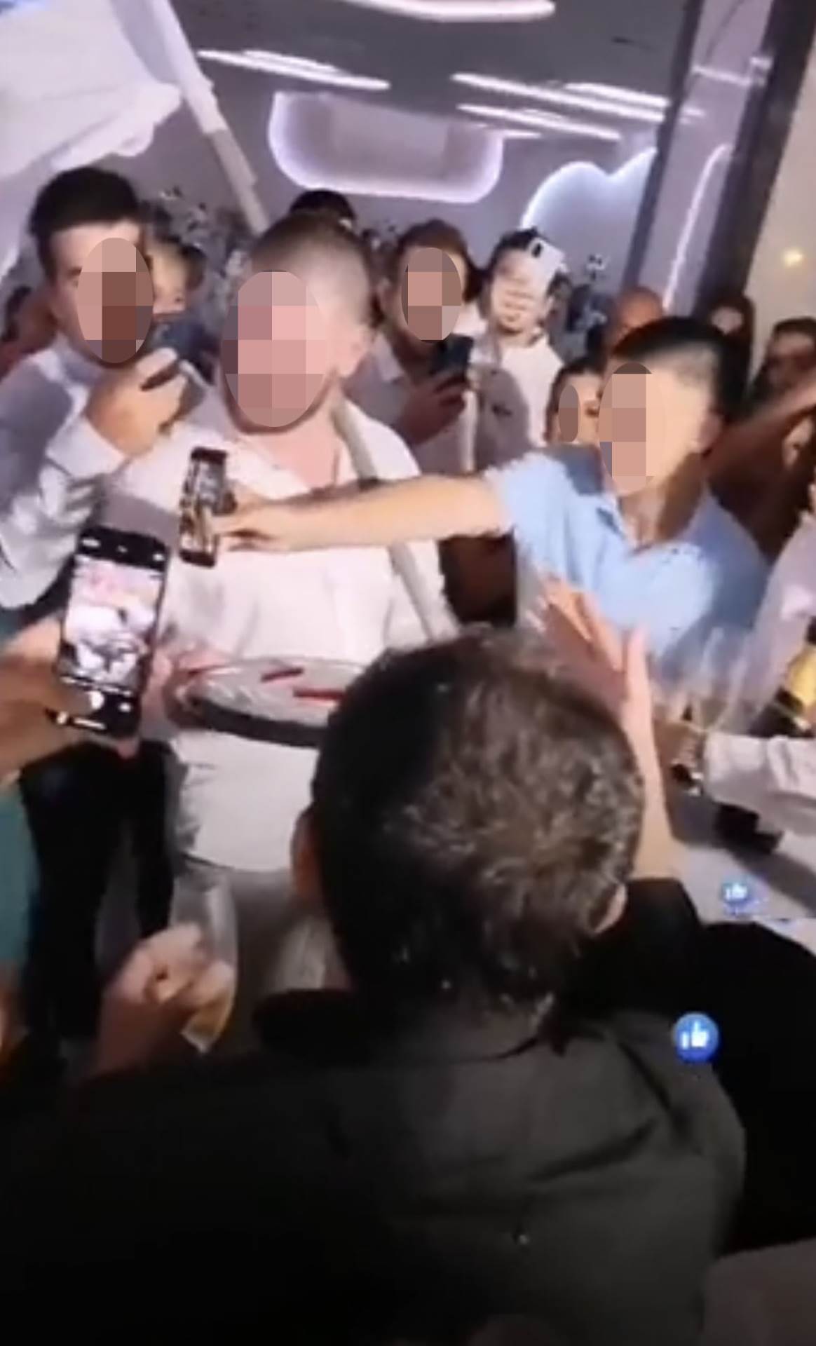 mladenci smrcu beli prah (3).PNG