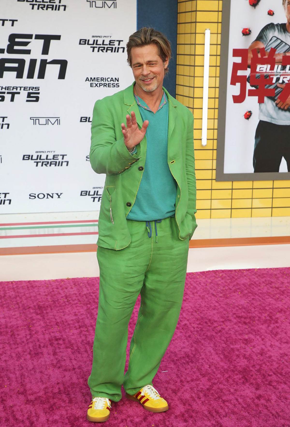 Bred Pit u zelenom (4).jpg