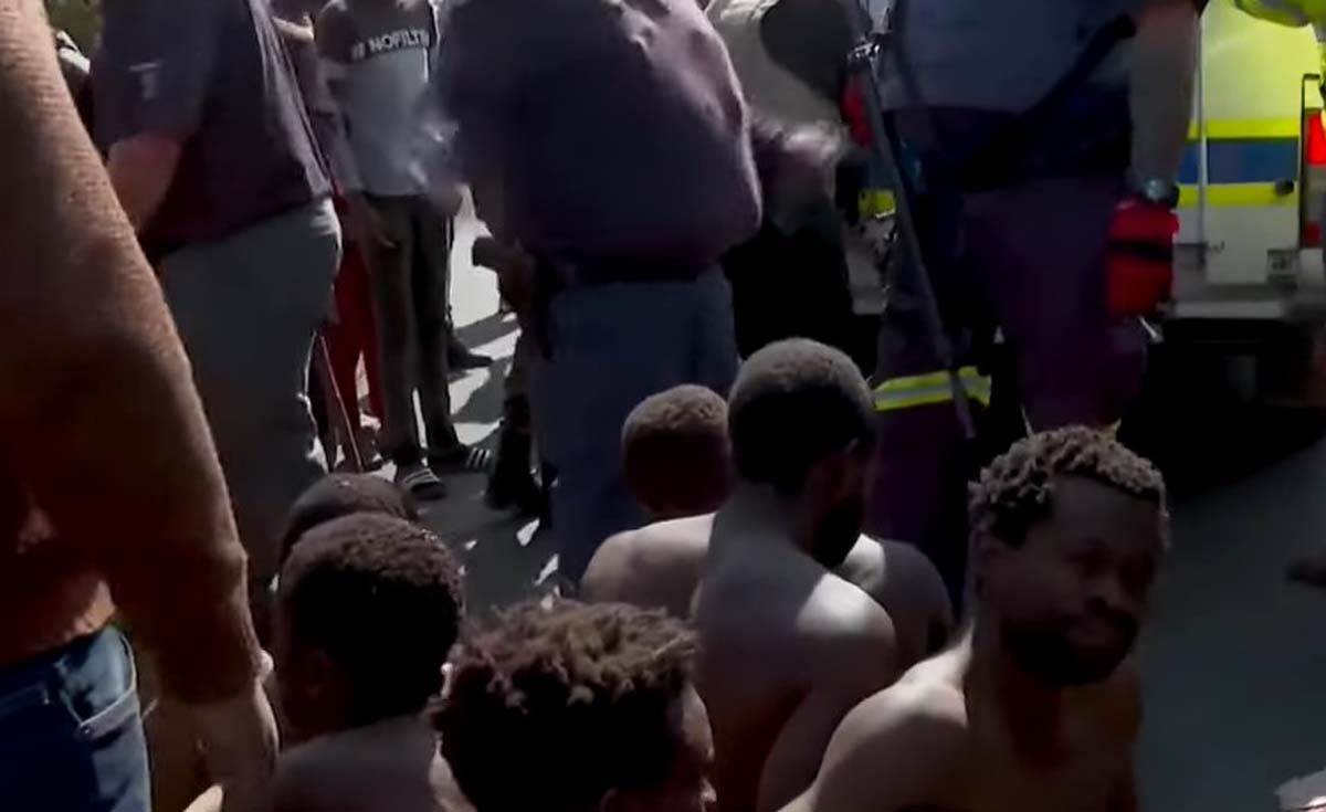 južna afrika protesti  (5).jpg