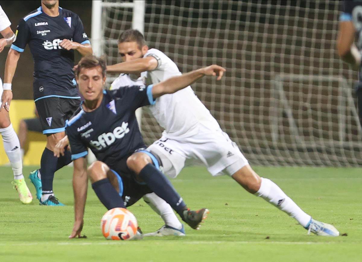 Luka Jović gleda Superligu Čukarički Spartak