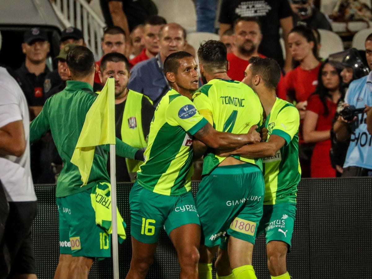 Radost igraca AEK, tuga igraca Partizana (1).jpeg