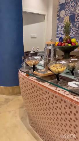 Kristijano ronaldo, hotel (6).png