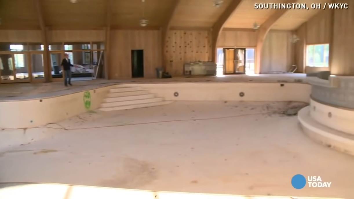 Majk Tajsonova vila  (4).png