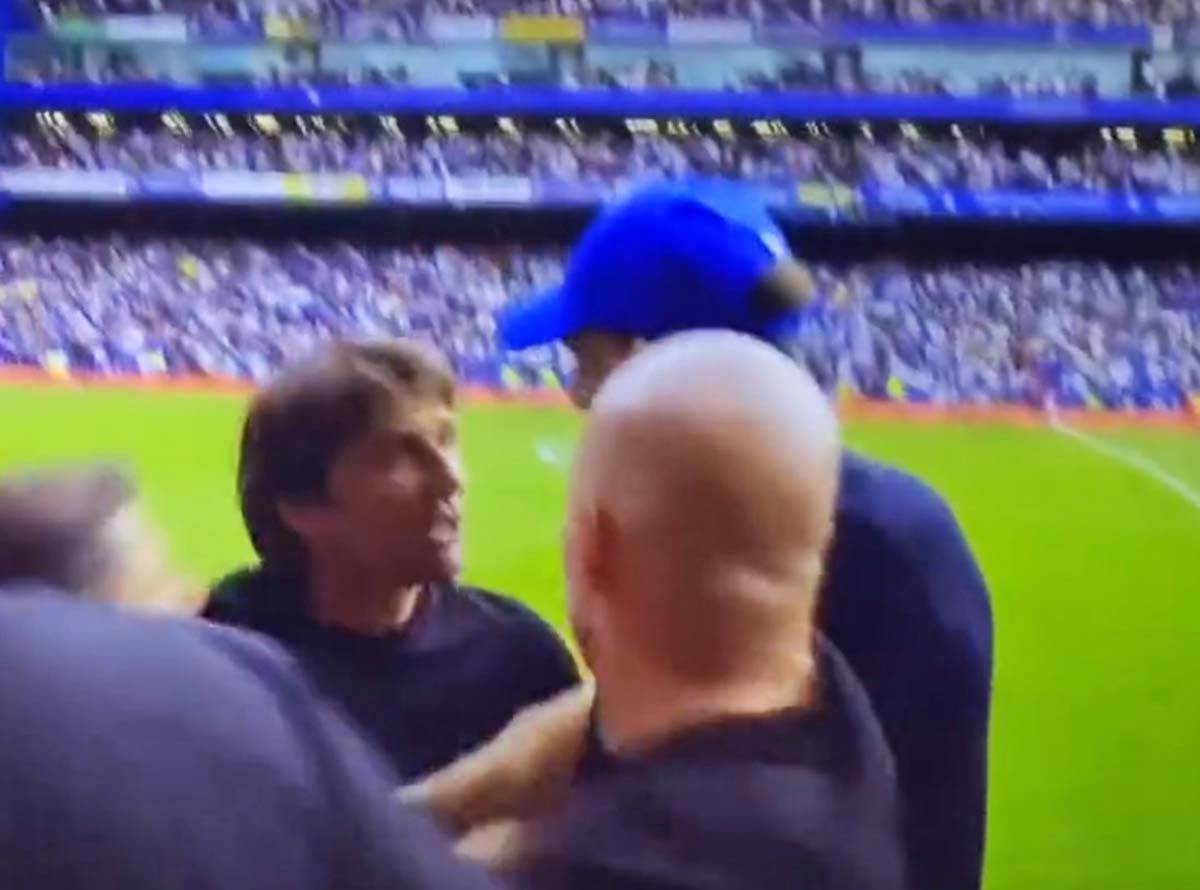 Konte Tuhel konflikt na kraju meca (2).jpg