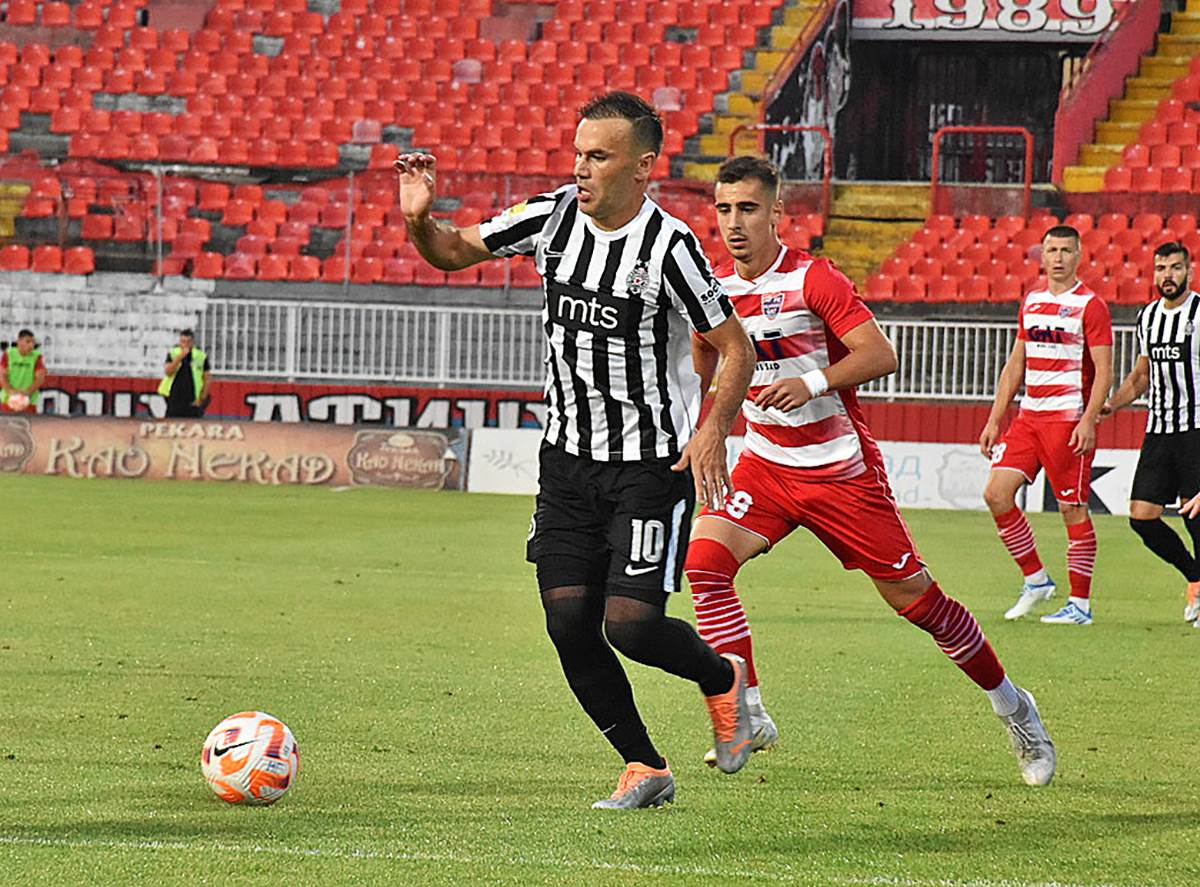 Mladost GAT Partizan (8).jpg