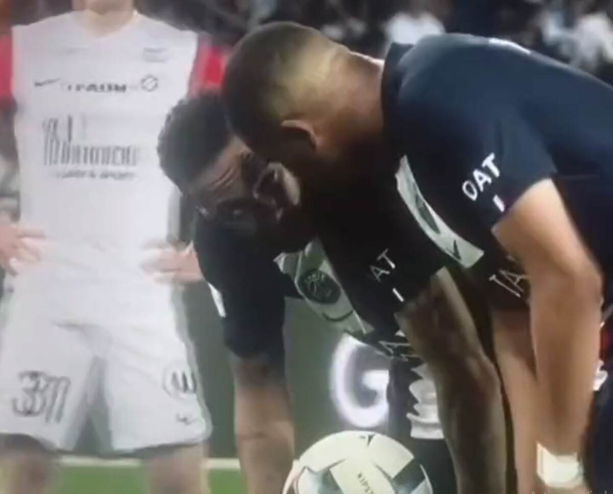 mbape svadja nejmar.jpg