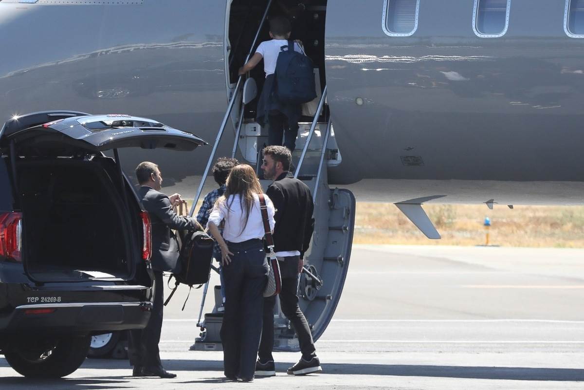 Jennifer Lopez-4.jpg