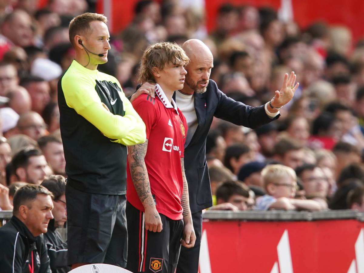 Mladi fudbaler Mančestera tetoviran po celom telu