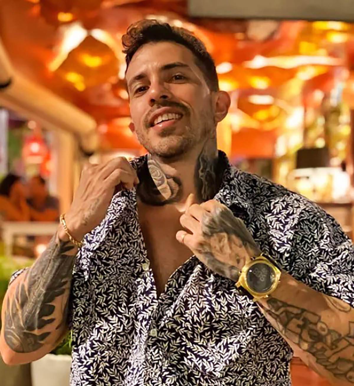 Covek sa puno zena (5).jpg