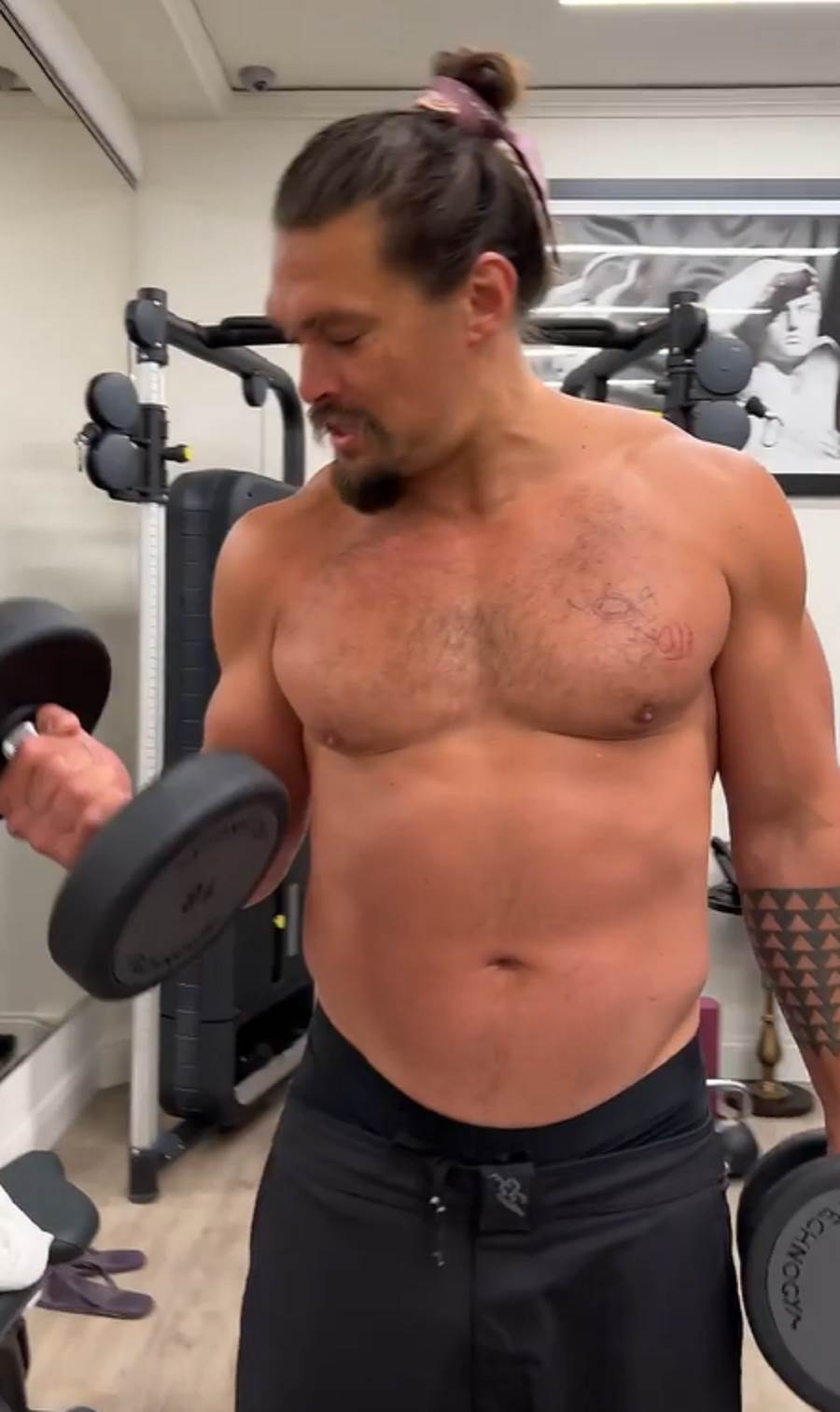 dzejson momoa (5).png