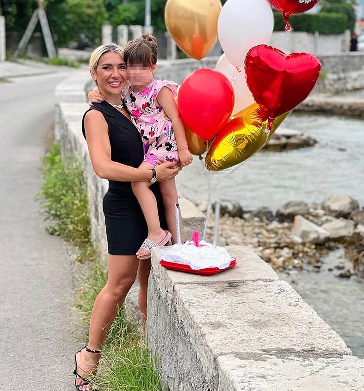 jovana jeremić 3.jpg