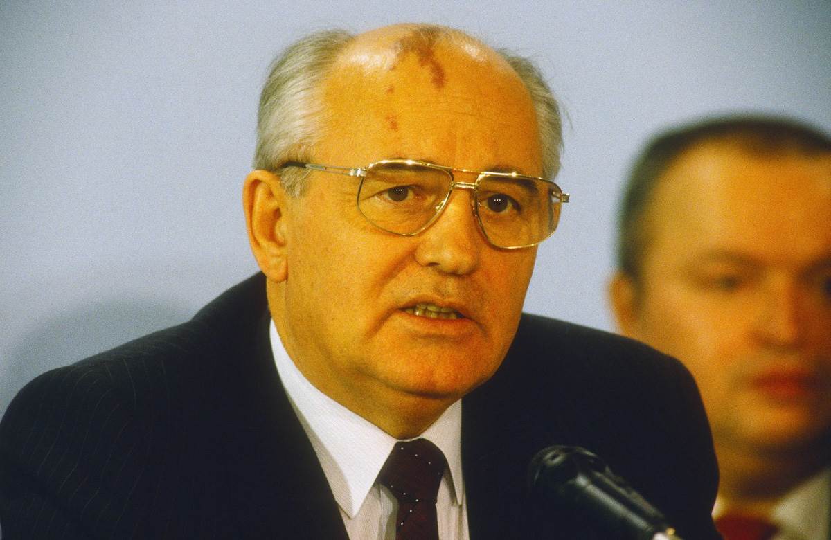 Preminuo Mihail Gorbačov