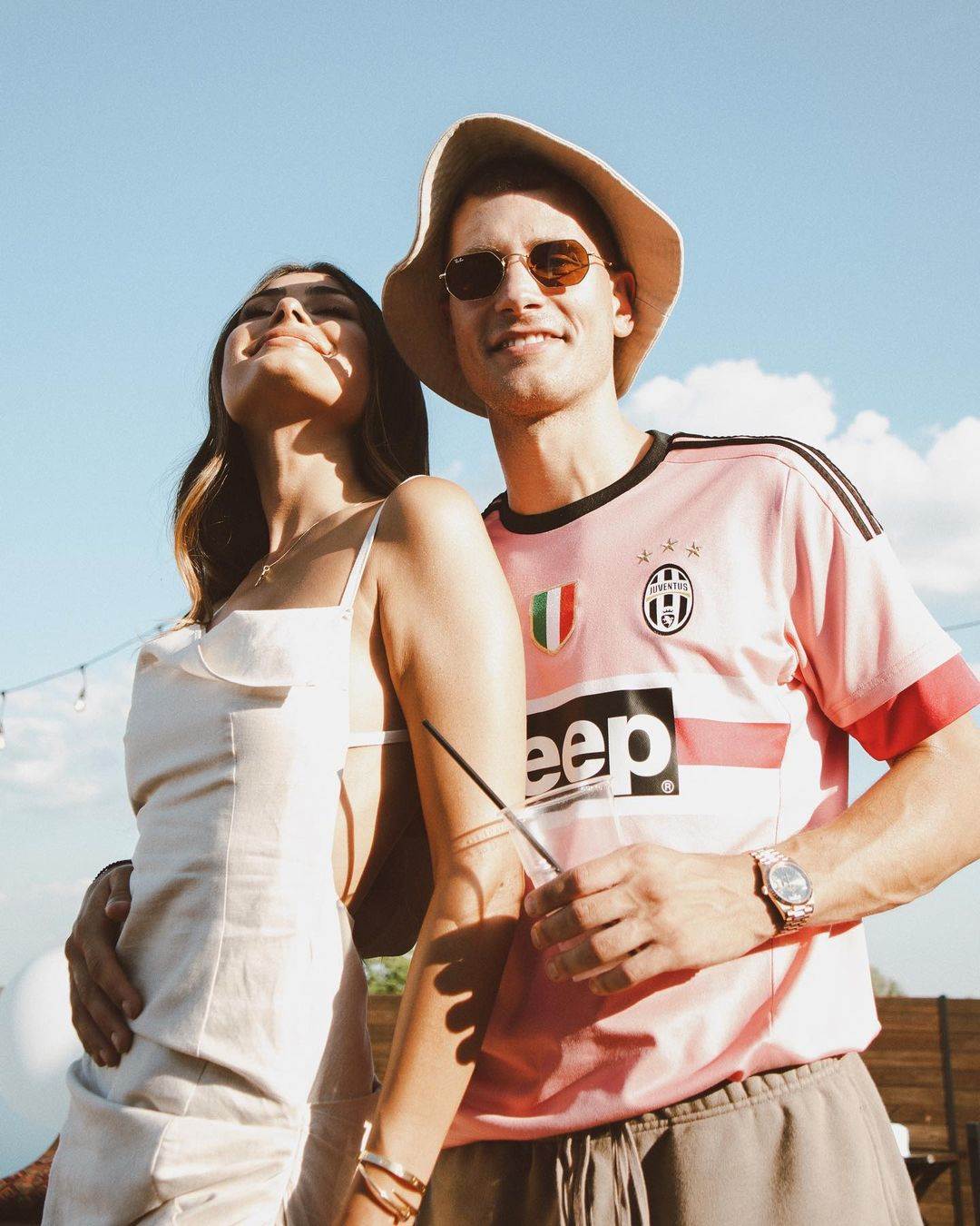 Mina Milutinović pokazala trudnički stomak