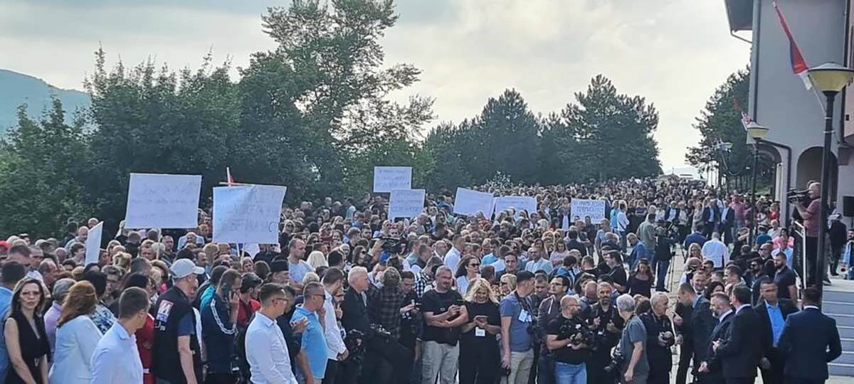 Ana Brnabic Kosovo (1).jpg