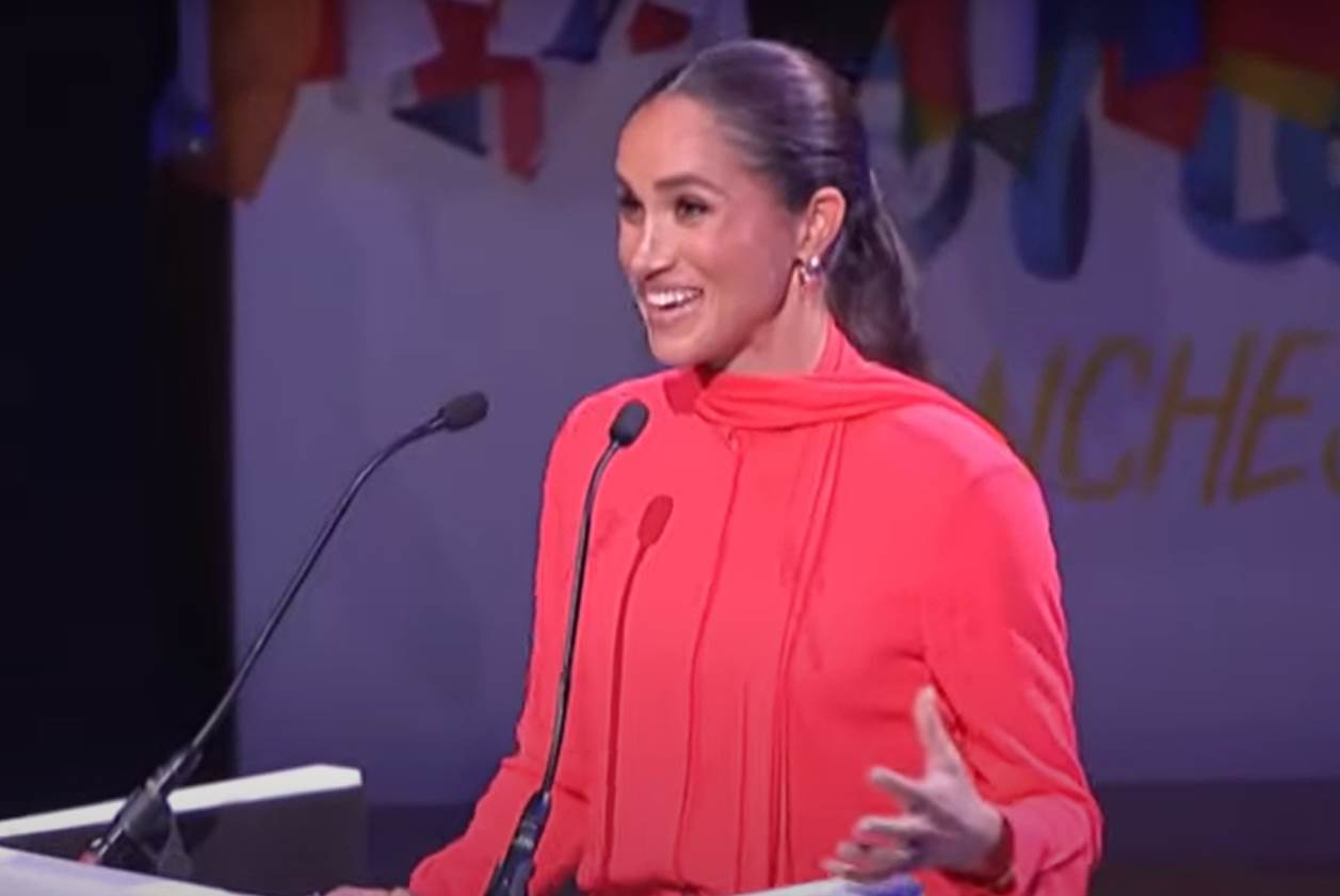 megan markl drzala govor (6).png