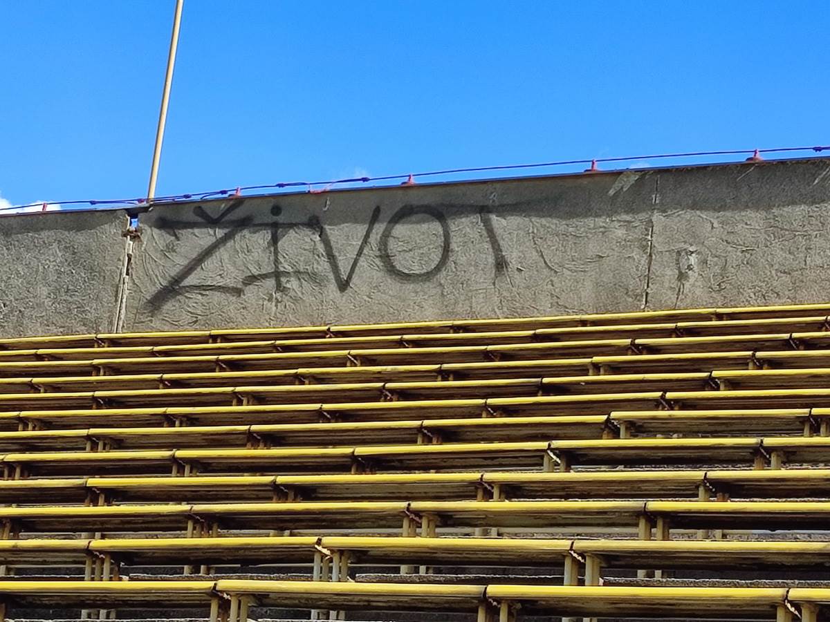 Stadion Strahov Prag-18.jpg