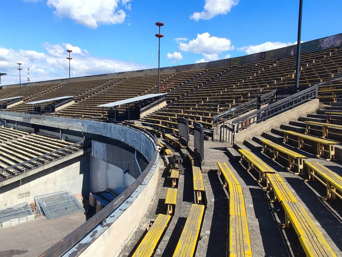 Stadion Strahov Prag-29.jpg