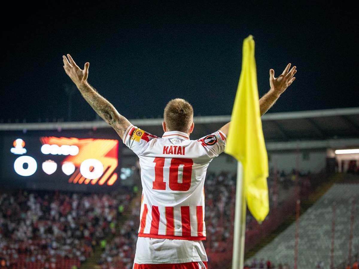 Zvezda Utakmica  (1).jpg