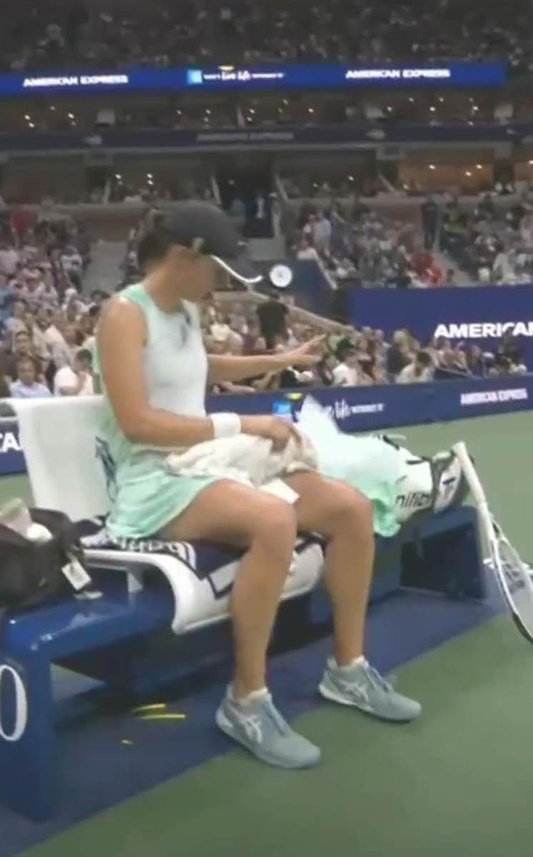 Teniserka presvlačenje (2).jpg