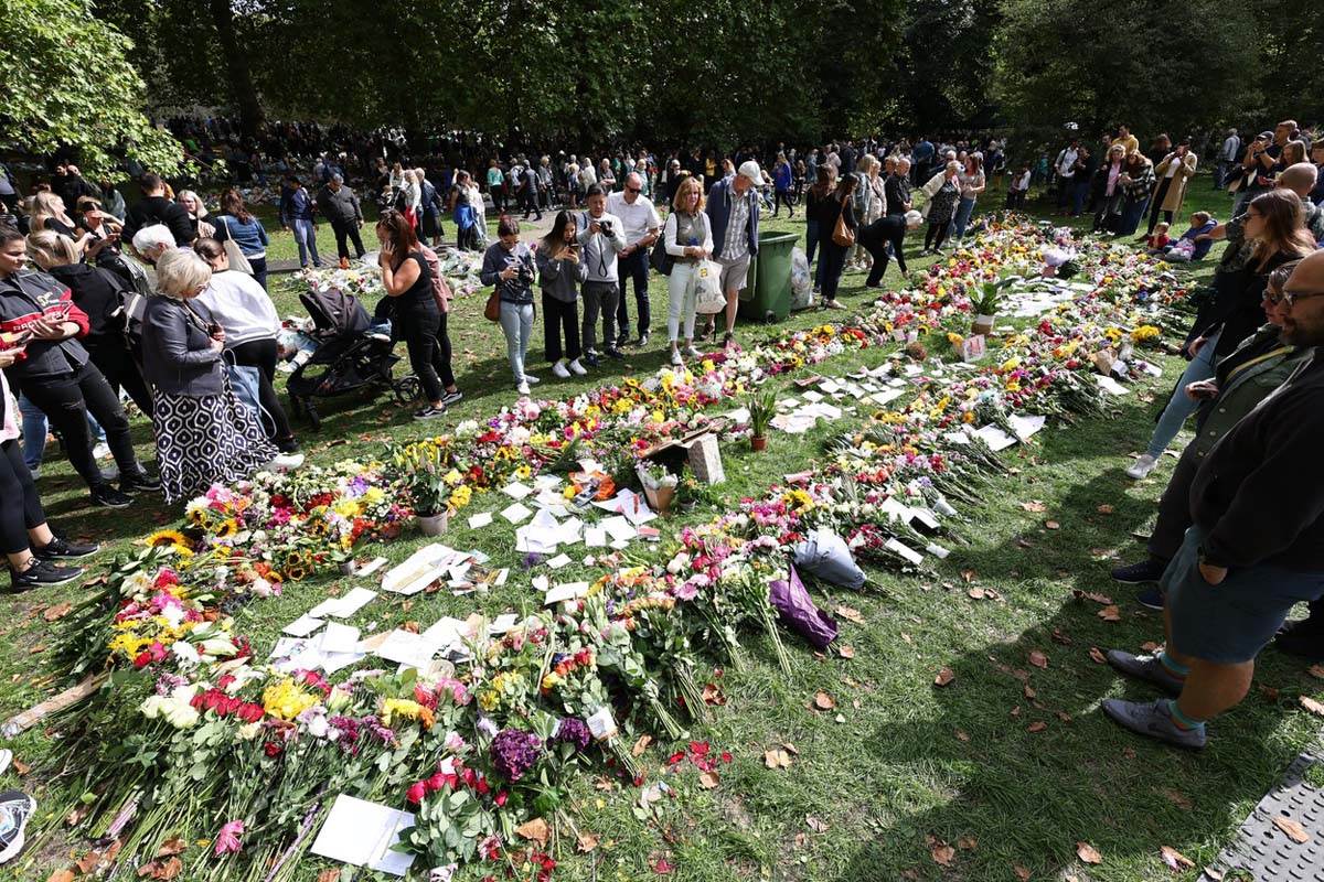 Kraljica elizabeta 2 (4).jpg