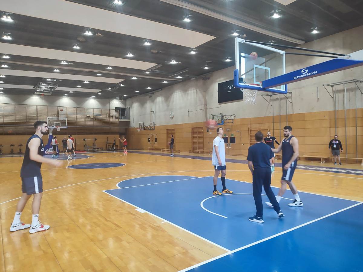 Maks Šmeling trening-8.jpg