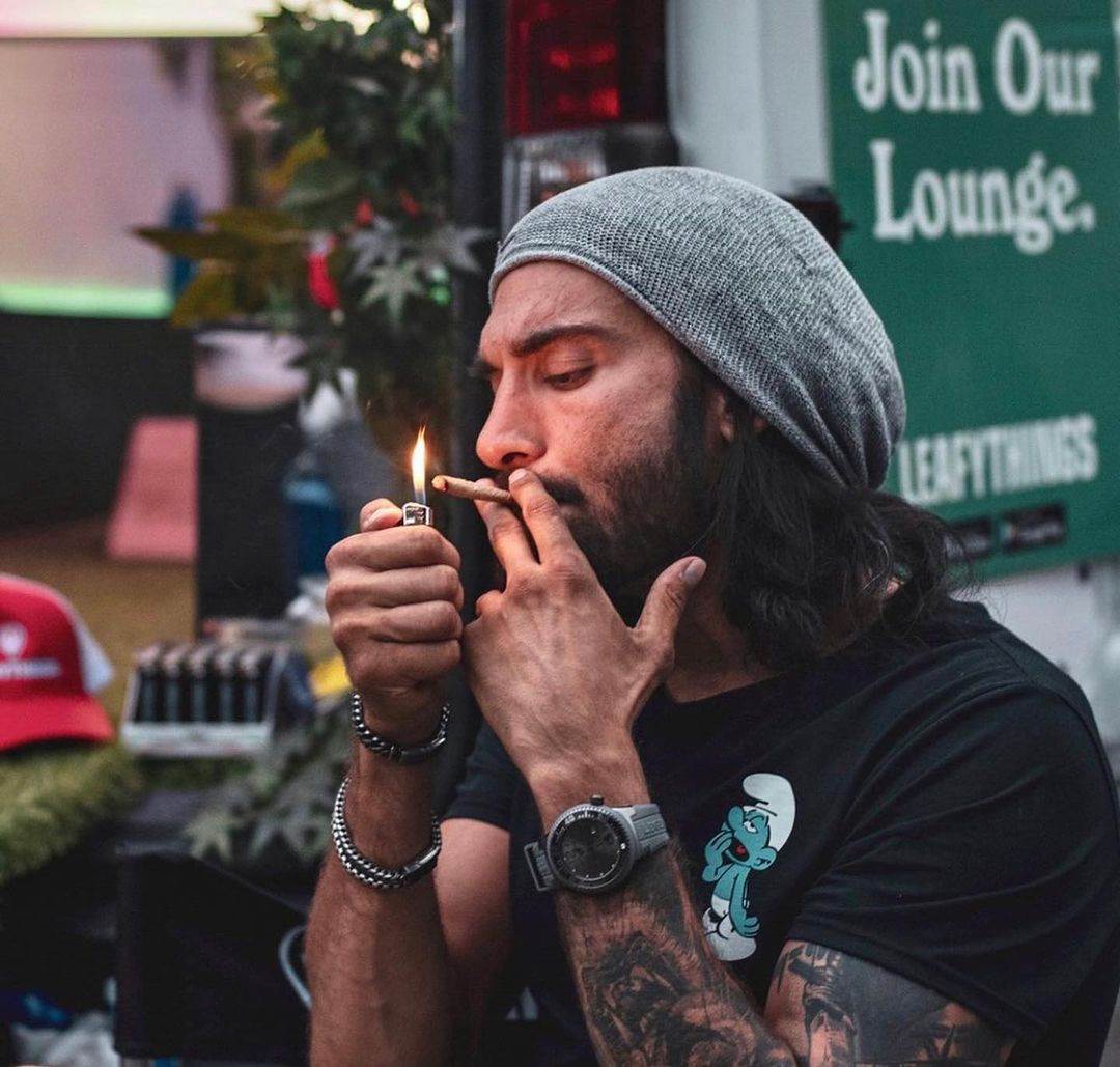 Preminuo MMA borac koji se lečio kanabisom