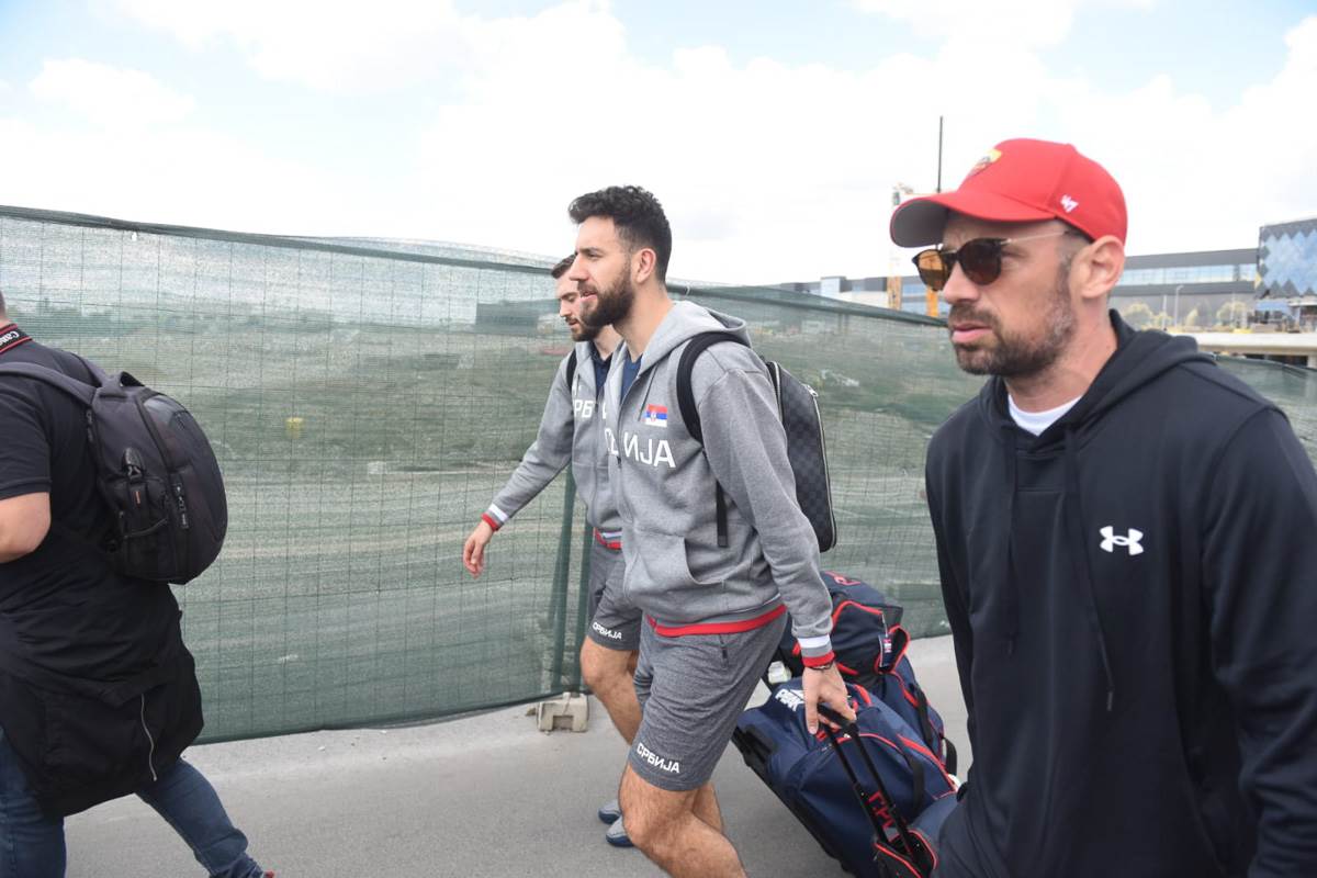 Povratak košarkaša-10.jpg