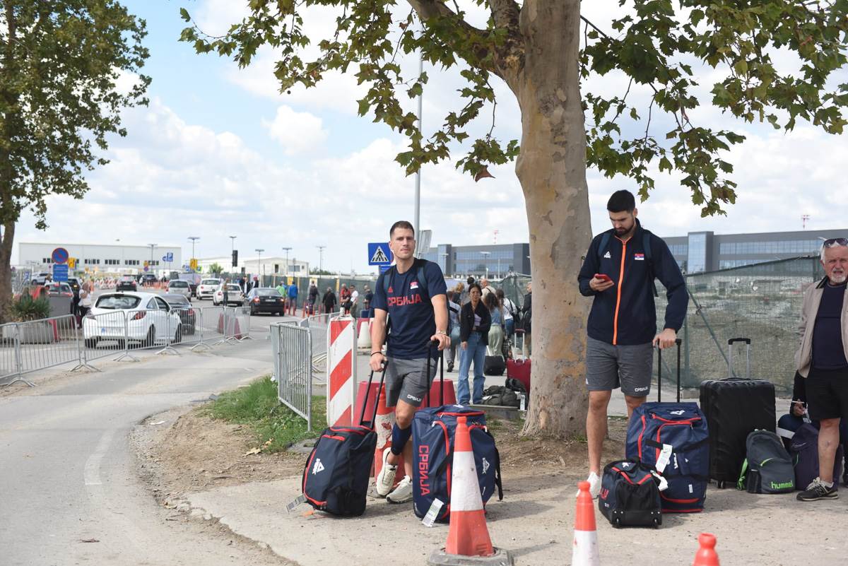 Povratak košarkaša-17.jpg