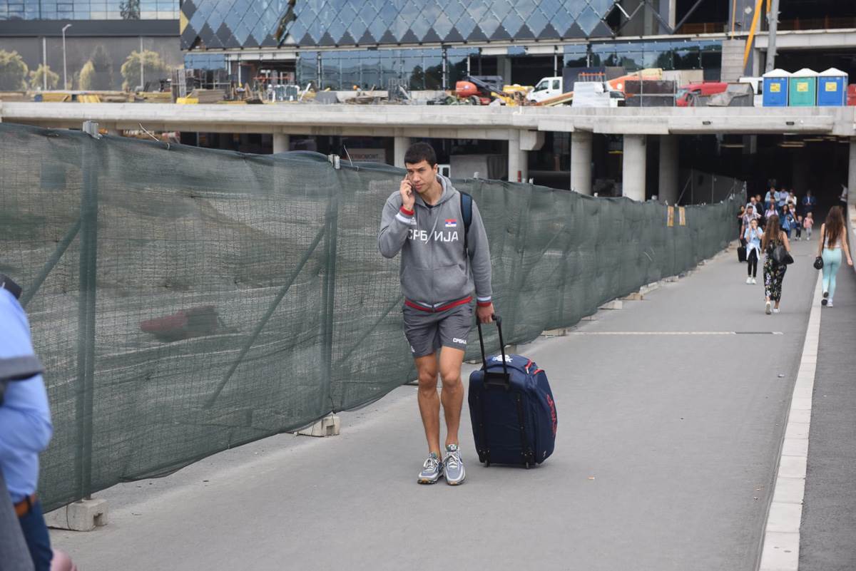 Povratak košarkaša-18.jpg