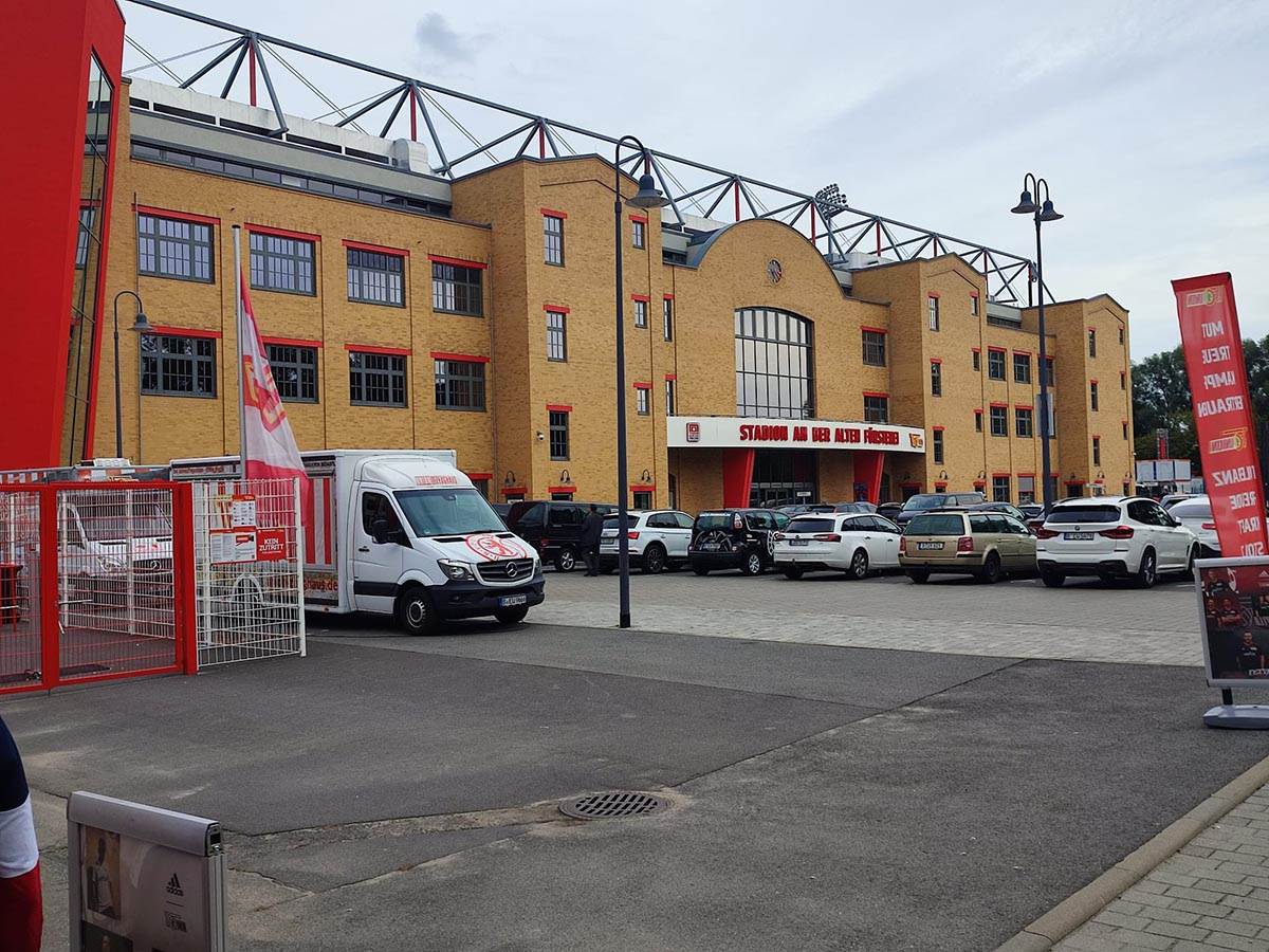 WhatsApp Image 2022-09-15 at 13.16.45 (1).jpg