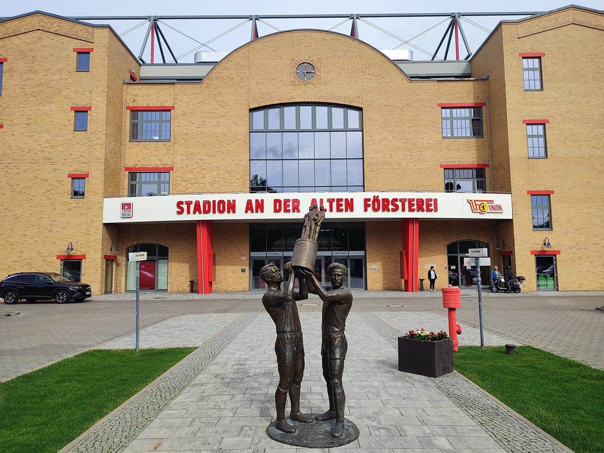 WhatsApp Image 2022-09-15 at 13.16.46.jpg