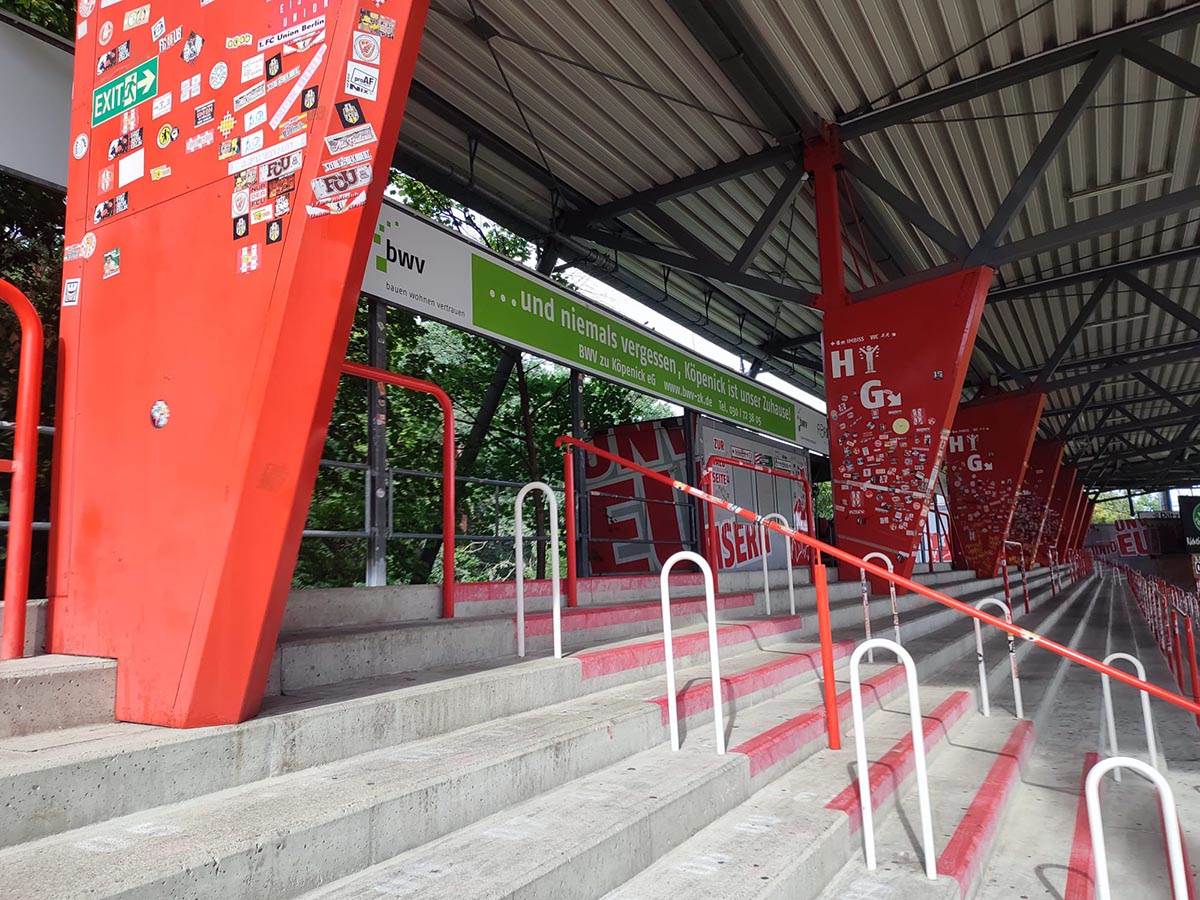 WhatsApp Image 2022-09-15 at 14.15.39 (1).jpg