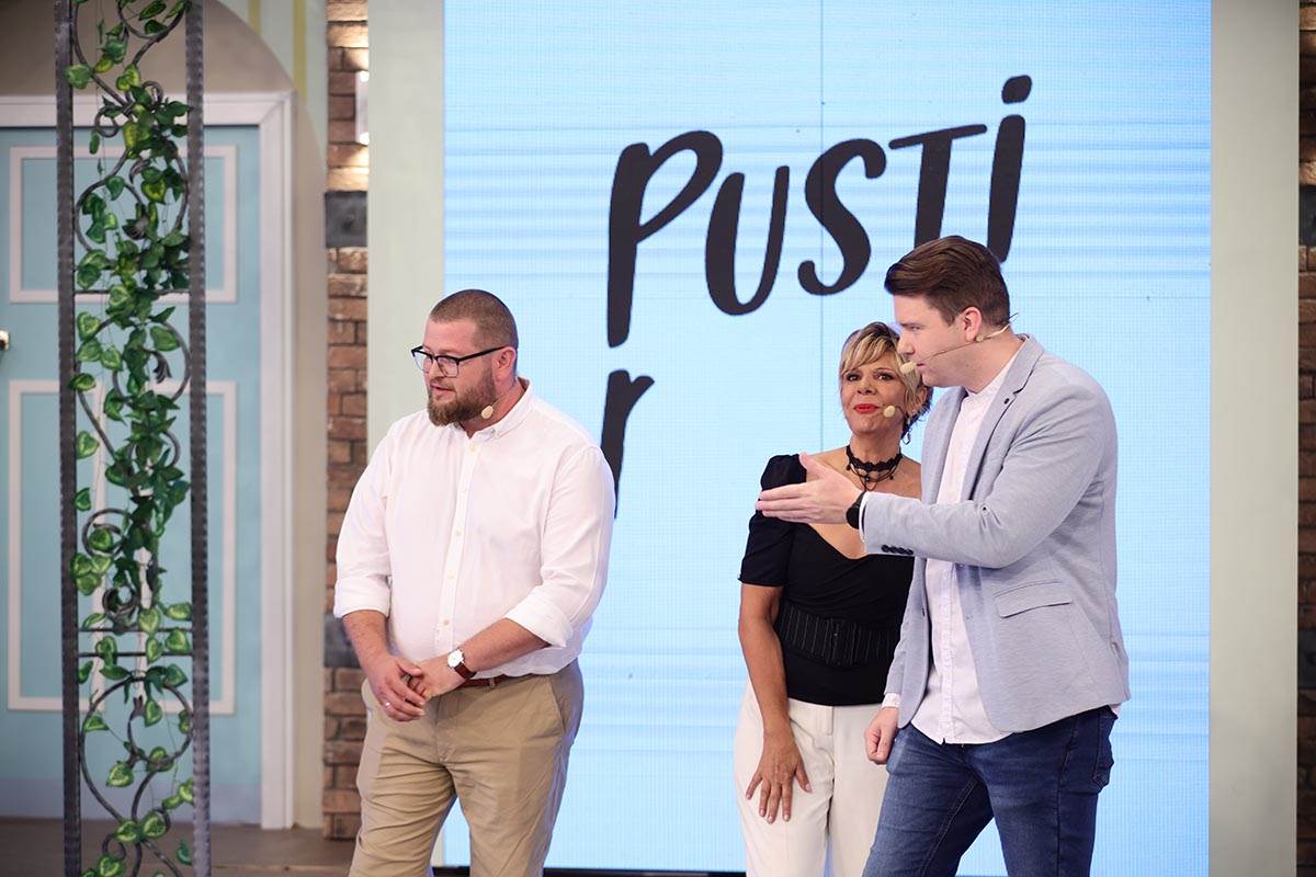 Glumci Stefan i Dejan (2).JPG