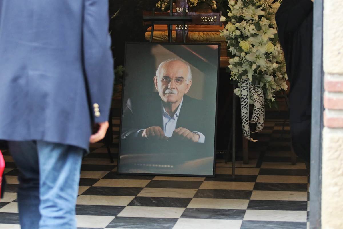 Kristinu Kovač napali zbog sukoba sa sestrom Aleksandrom