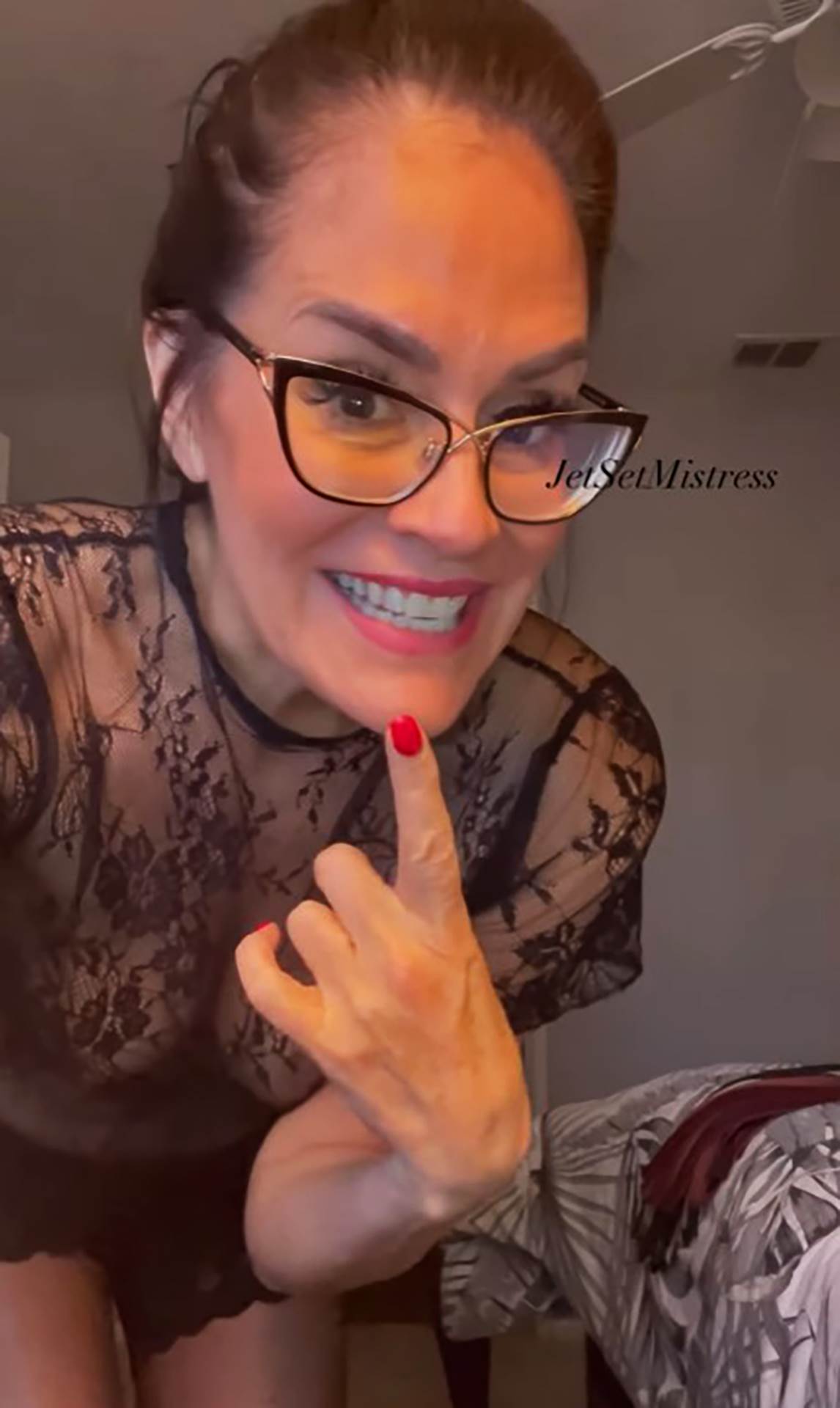 Gvinet Li Profesionalna ljubavnica (21).jpg