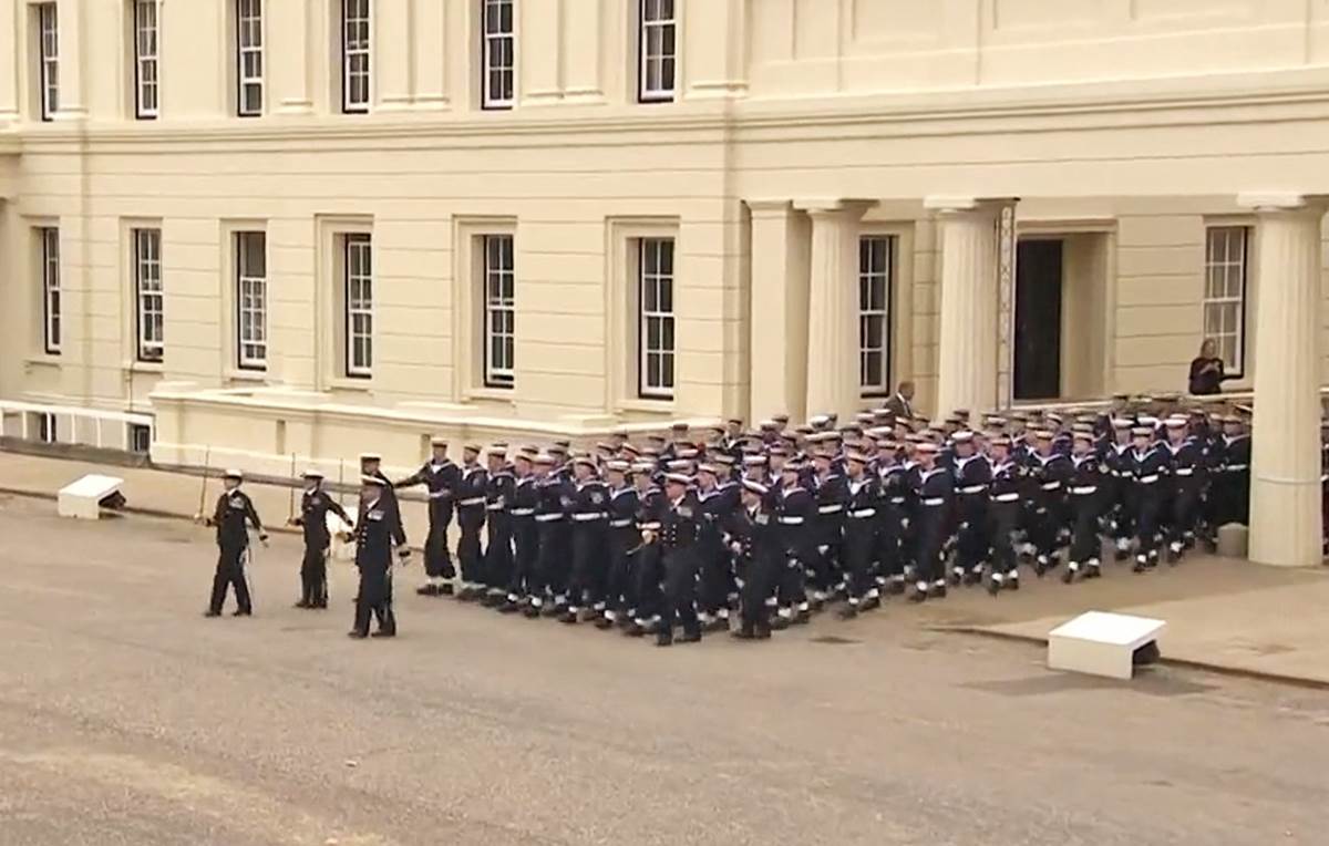 Ispracaj Kraljica Elizabeta (5).jpg