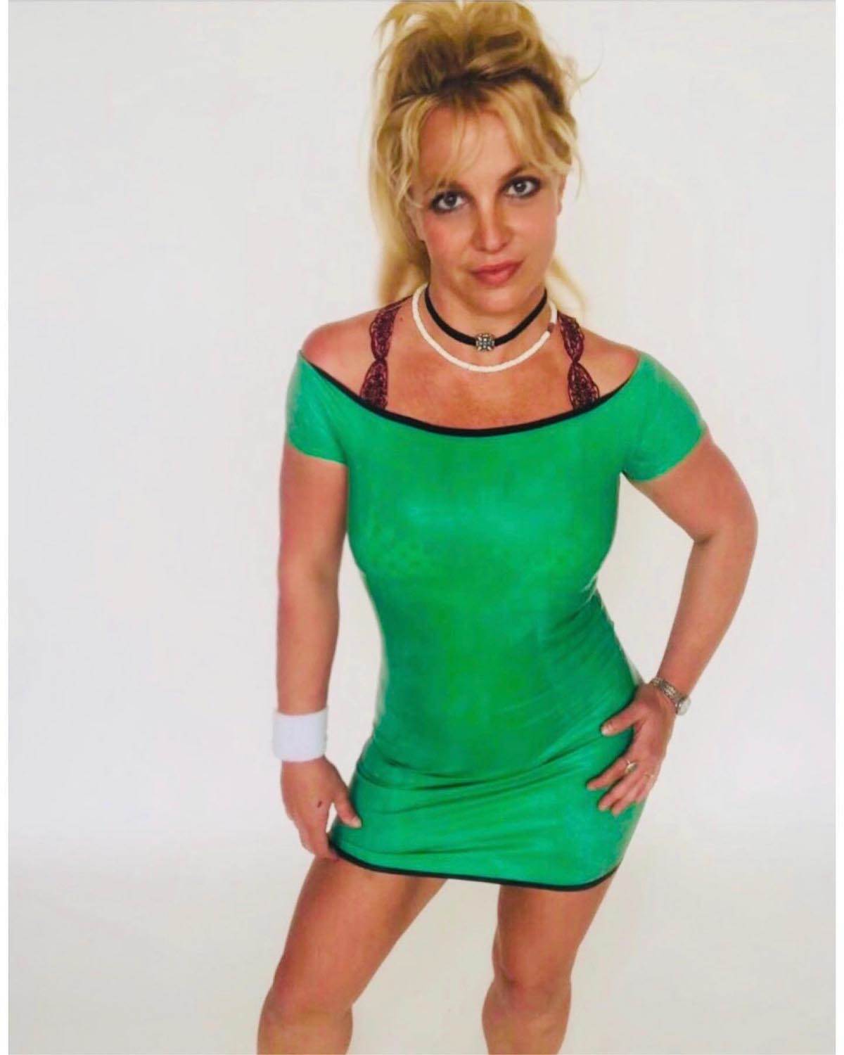 Britni Spirs u jeftinoj haljini