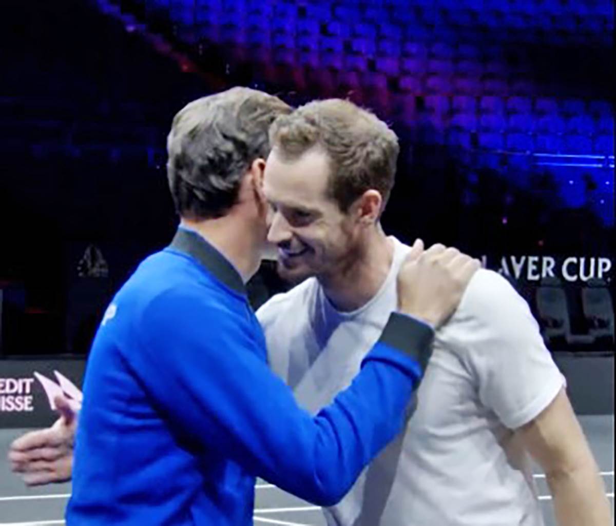 Rod Lejver kup Federer (2).jpg