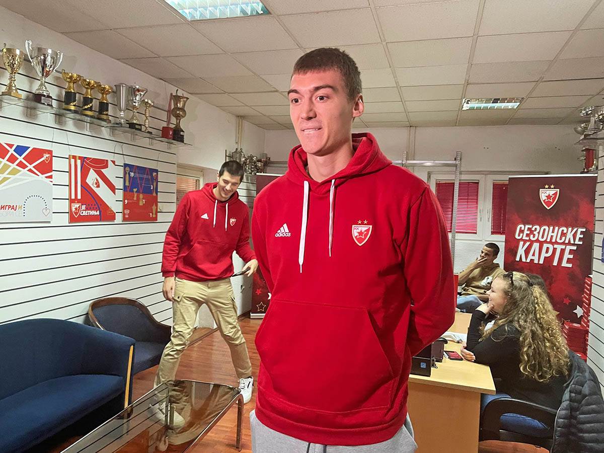 Luka Mitrovic i Stefan Lazarevic (3).jpeg