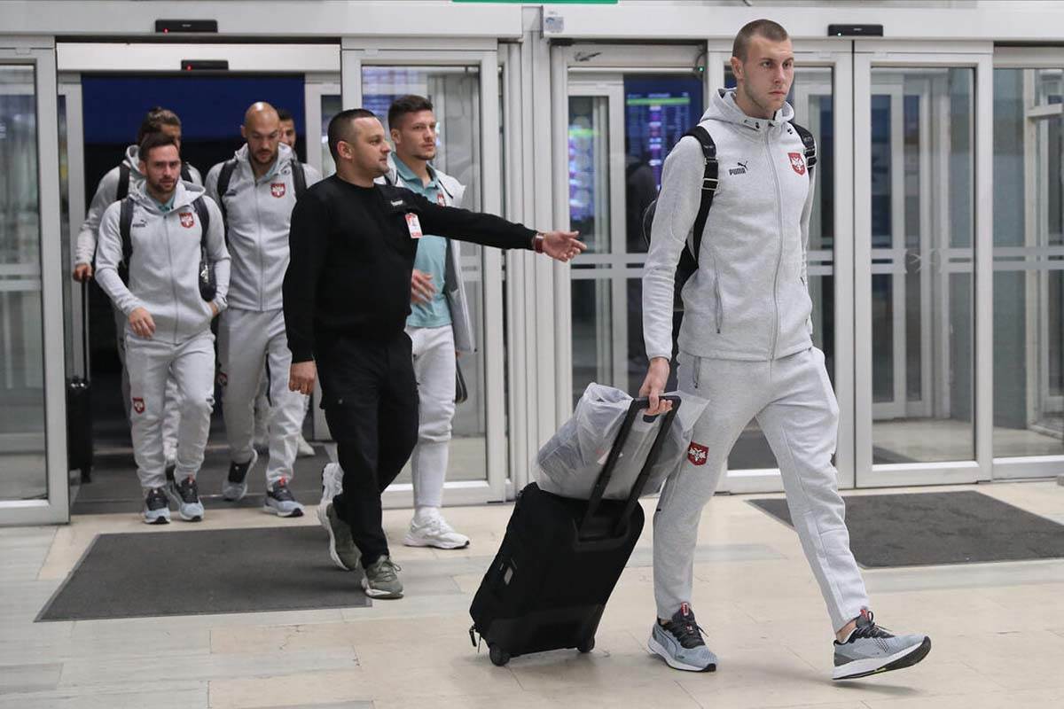 Aerodrom fudbaleri  (17).jpg