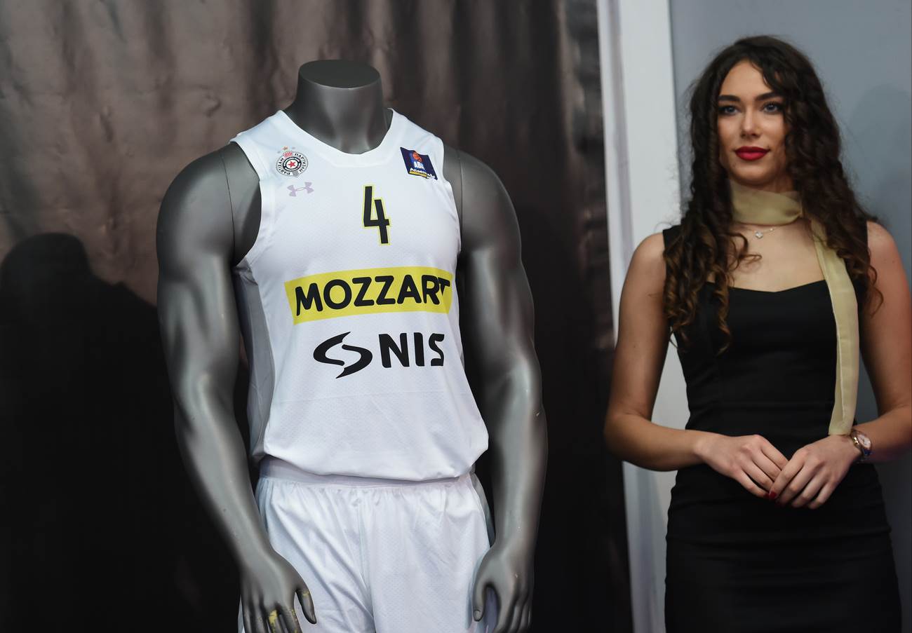 KK Partizan novi dres
