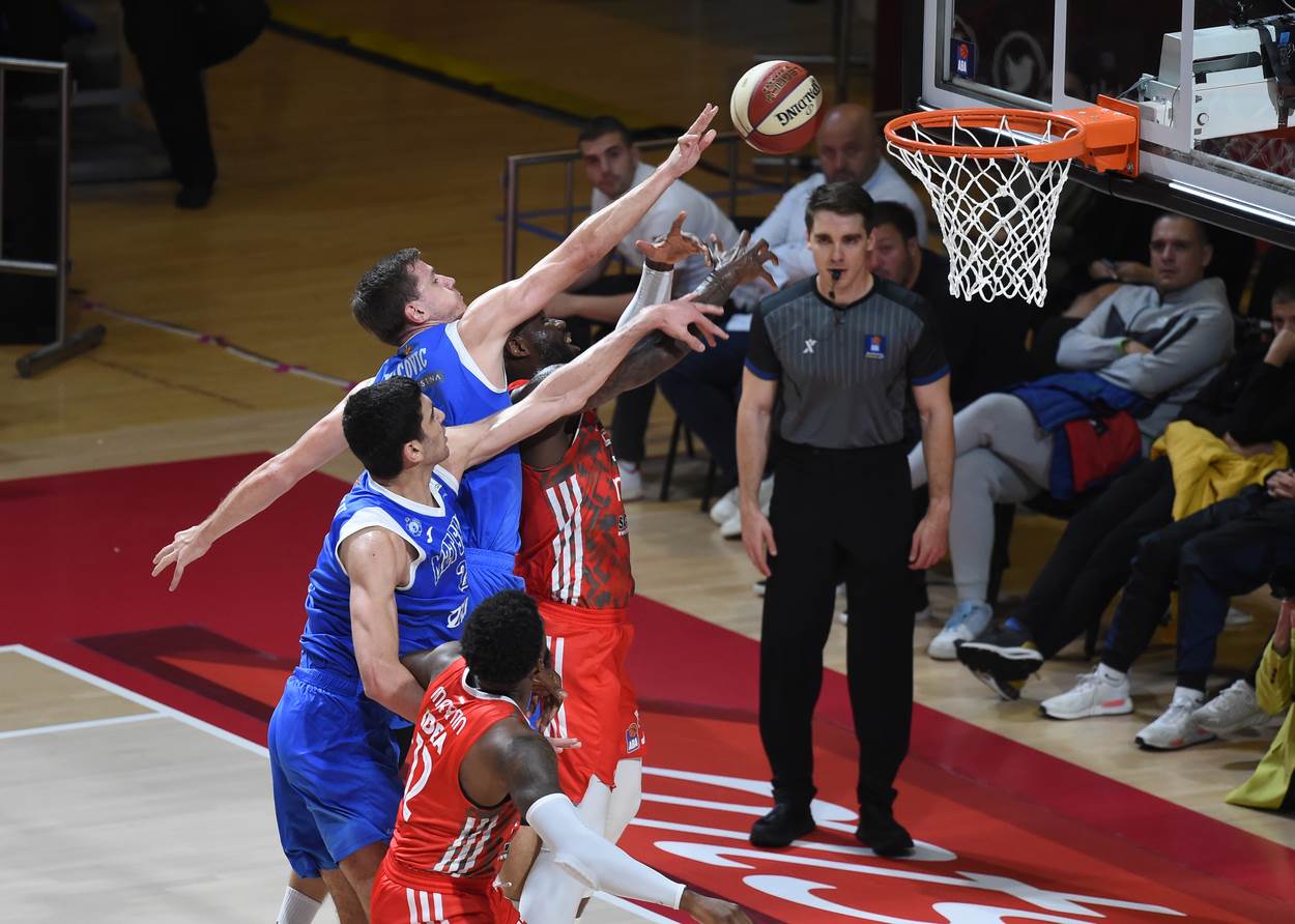 CRVENA_ZVEZDA_vs_MZT_SKOPJE_35.jpg