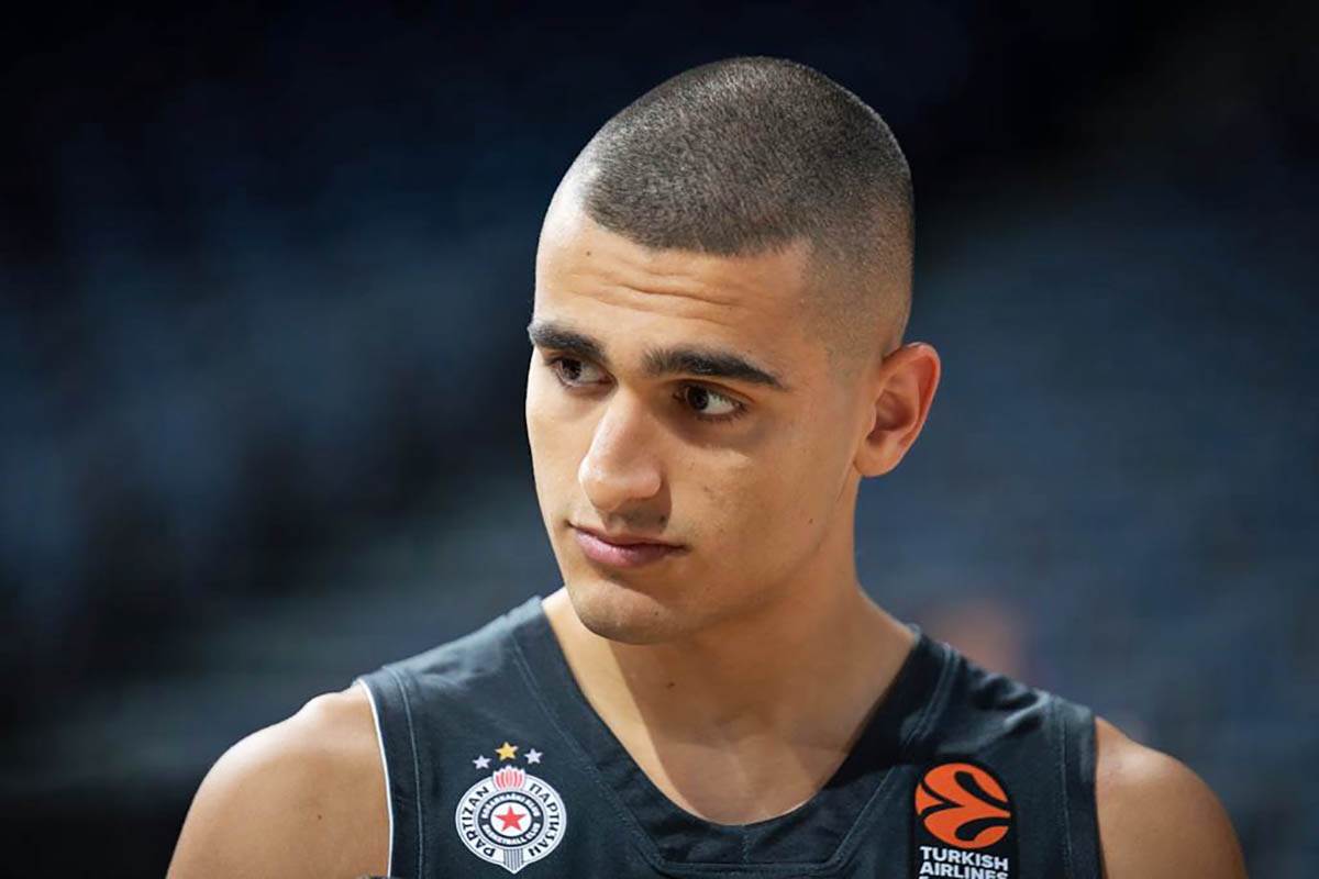 KK Partizan predstavljanje dresa (11).jpeg