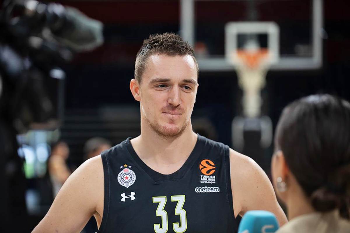 KK Partizan predstavljanje dresa (16).jpeg