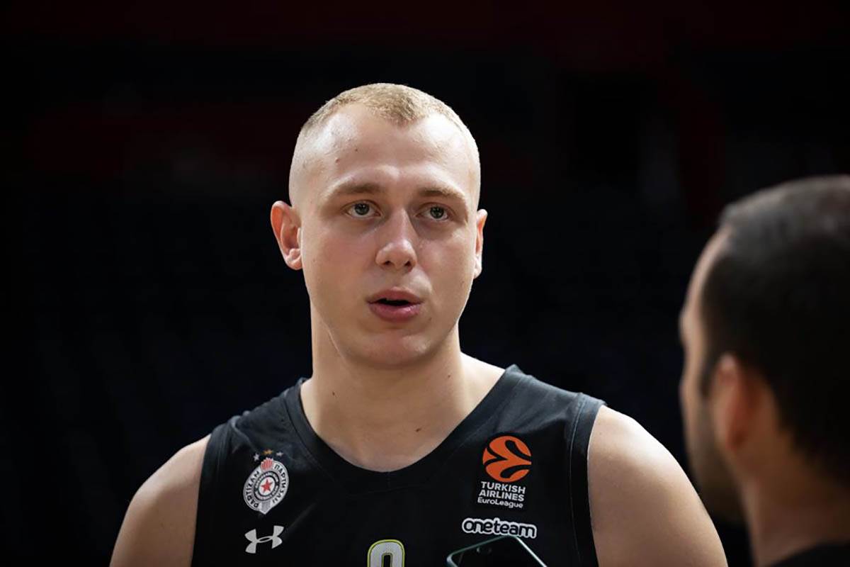 KK Partizan predstavljanje dresa (20).jpeg